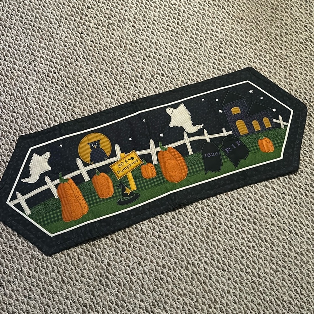 Appliqué Halloween table runner Smoke free pet free pet free home From Kohls